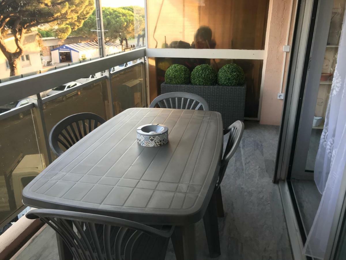 Appartement A 2 Pas De La Mer Cannes Exterior foto